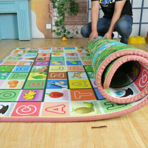 Material de buena calidad Piso suave de espuma EPE Niños enrollando Mat